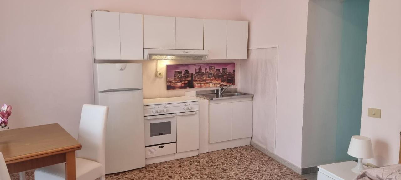 Appartamenti Su Piazza Matteotti Forio Centralissimi Exteriör bild